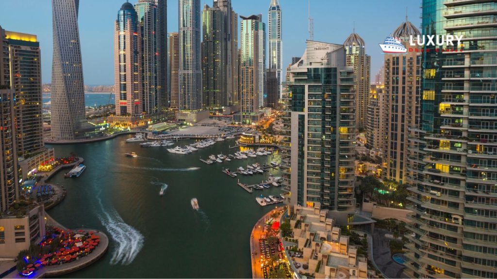 Guide to Dhow Cruise Dubai at Dubai Marina