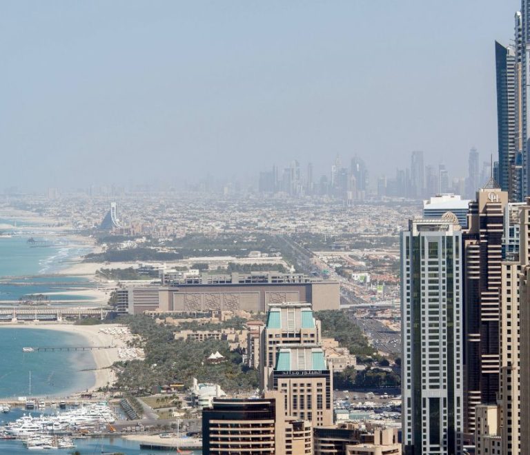 Why Dhow Cruise Dubai is the Perfect Romantic Date Idea?